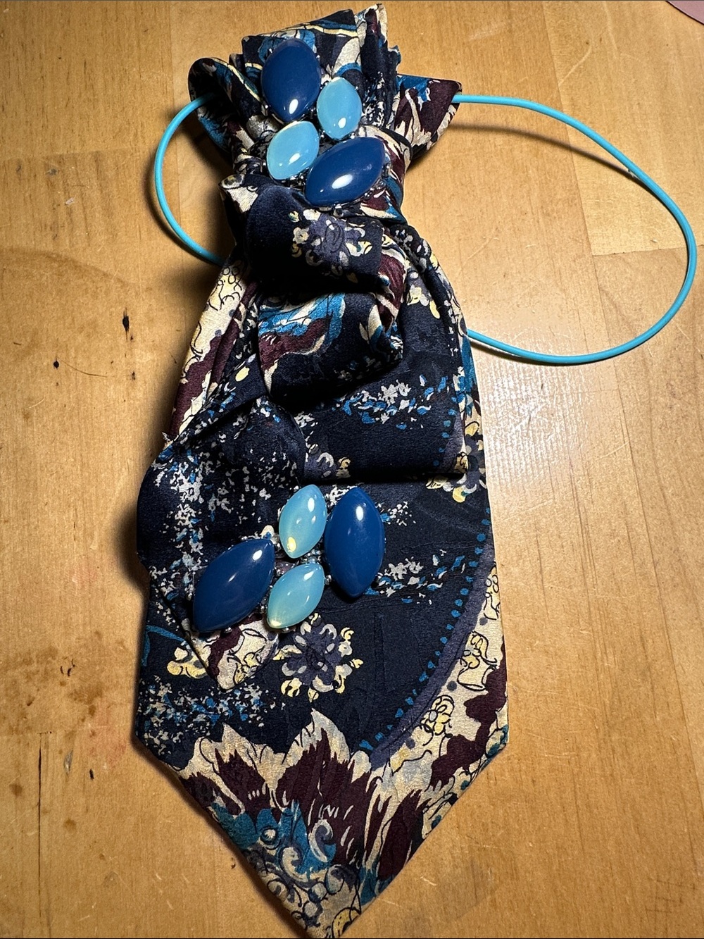 Ron Chereskin Vintage Necklace Tie with Blue Stone Accents